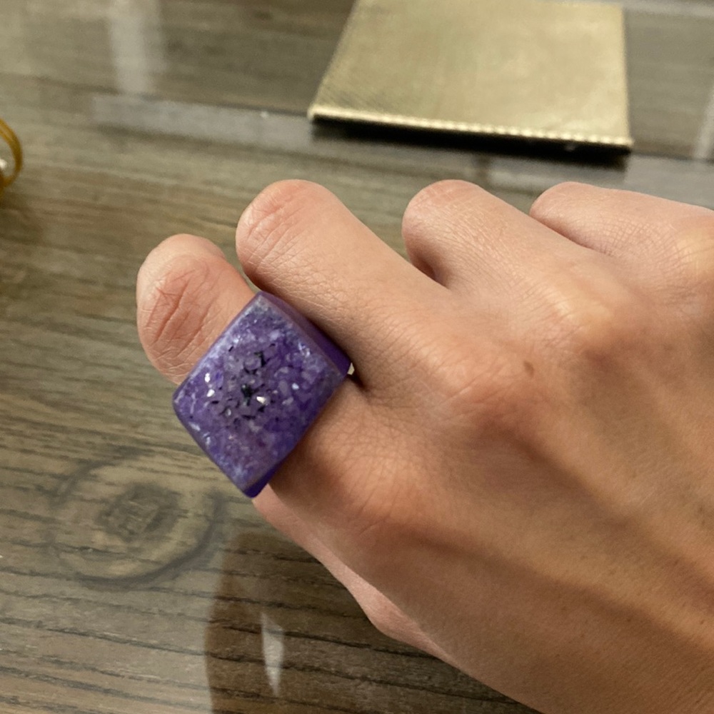 Beautiful Brazilian natural amethyst ring